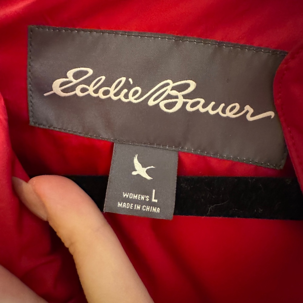 Eddie Bauer Women's Cherry Red Puffer Coat - Picture 3 of 7